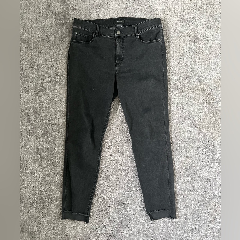 Ann Taylor The Skinny Modern Fit Distressed Hem Jeans